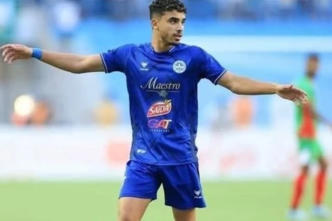 بداية انطلاقة النسور من 2006.. الجفالي يدعم الجزيري في الزمالك (صور)